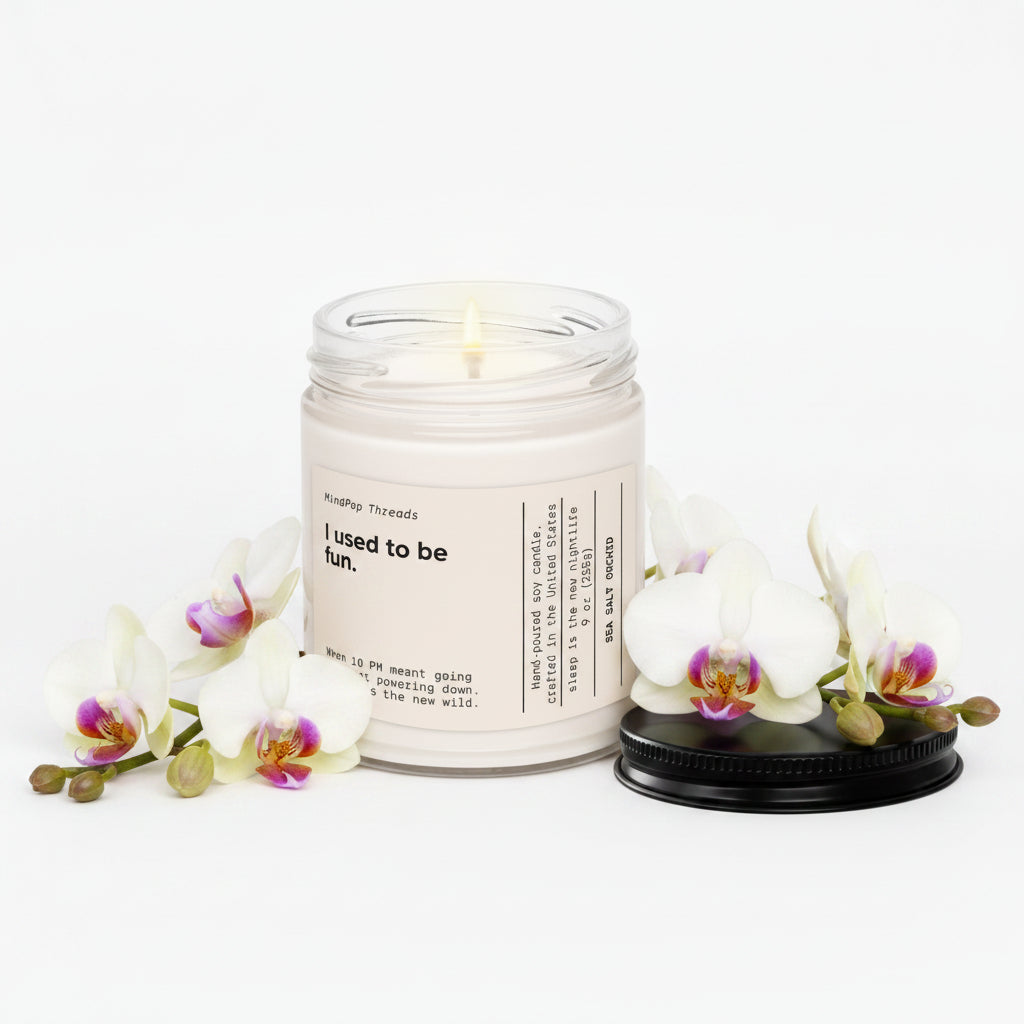 Candle jar with a black lid on a white background